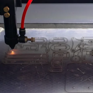 laser beam cutting acrylic
